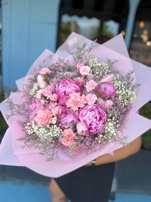 Why We Don't Airbrush Flowers at Sara's Flowers Phuket
