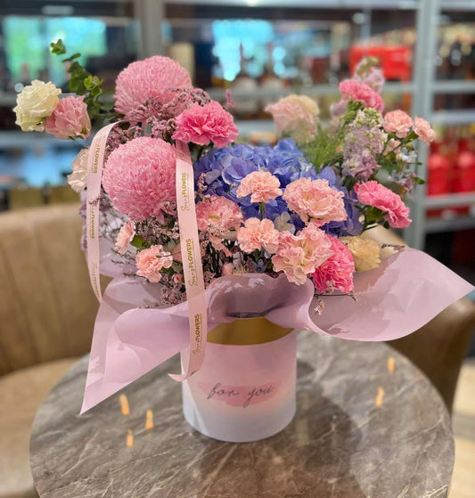 Blush & Bloom Hatbox