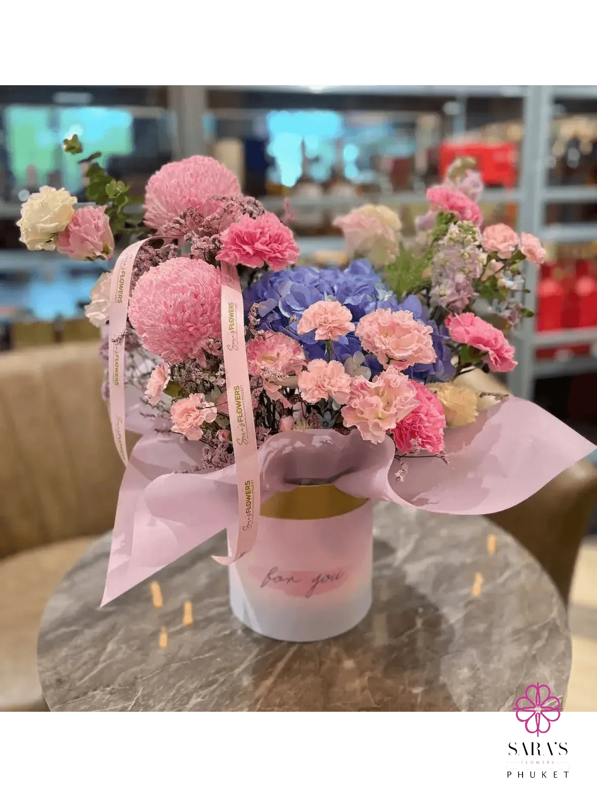 Premium hydrangea hatbox by Sara's Flowers Phuket