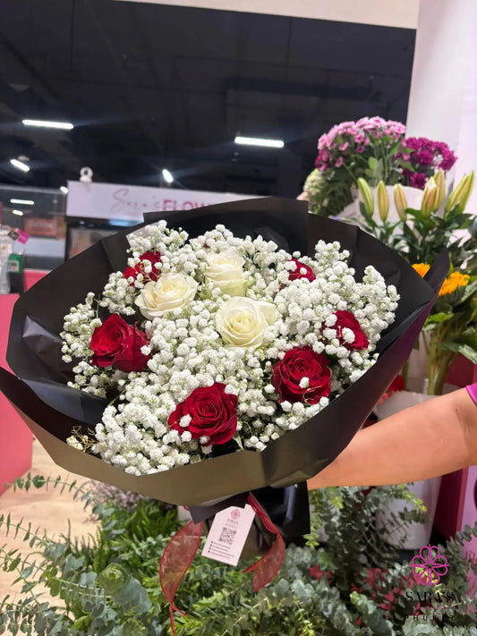Romantic red rose flower bouquet with same-day delivery Phuket