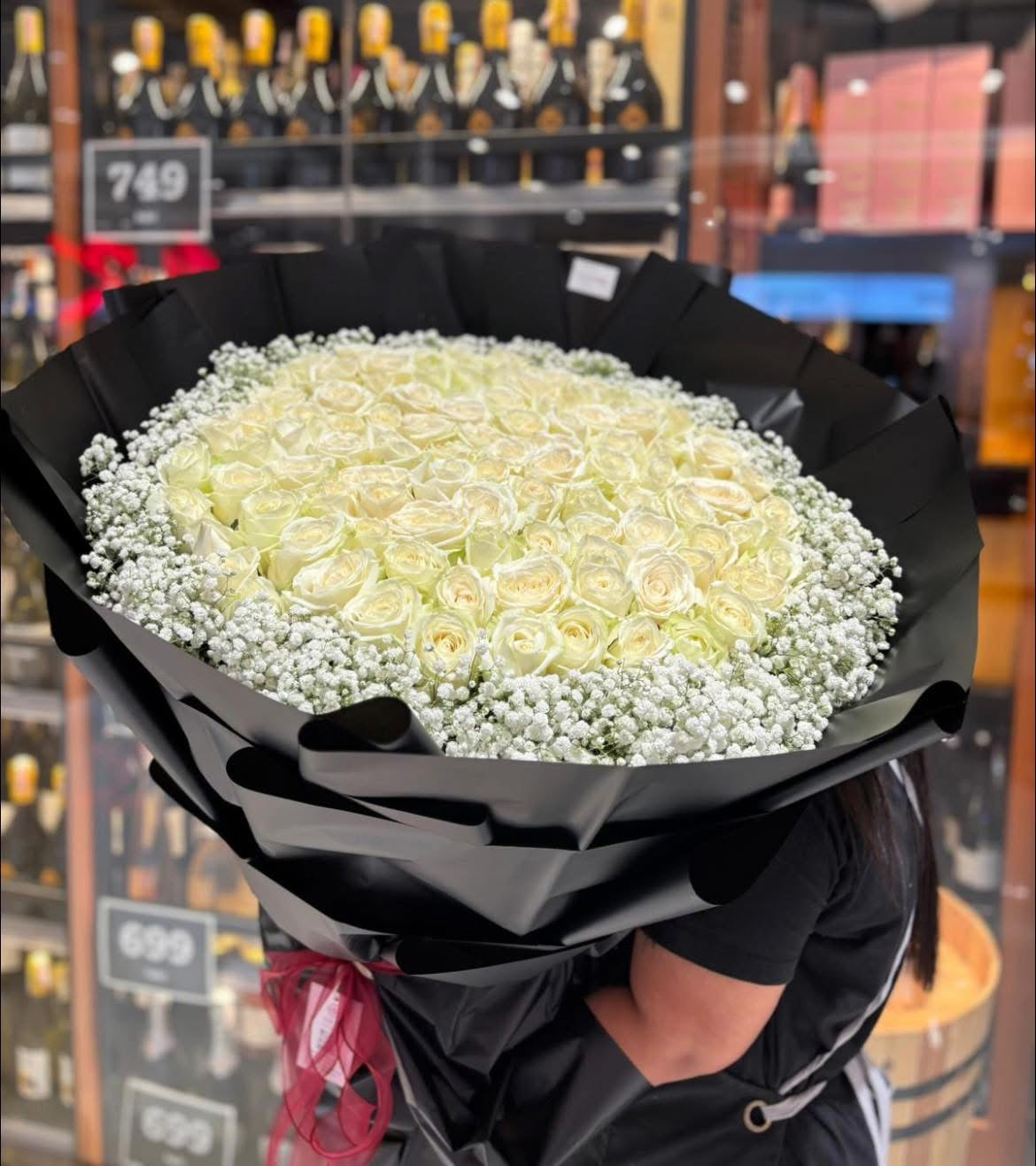 The Ultimate White Rose Bouquet